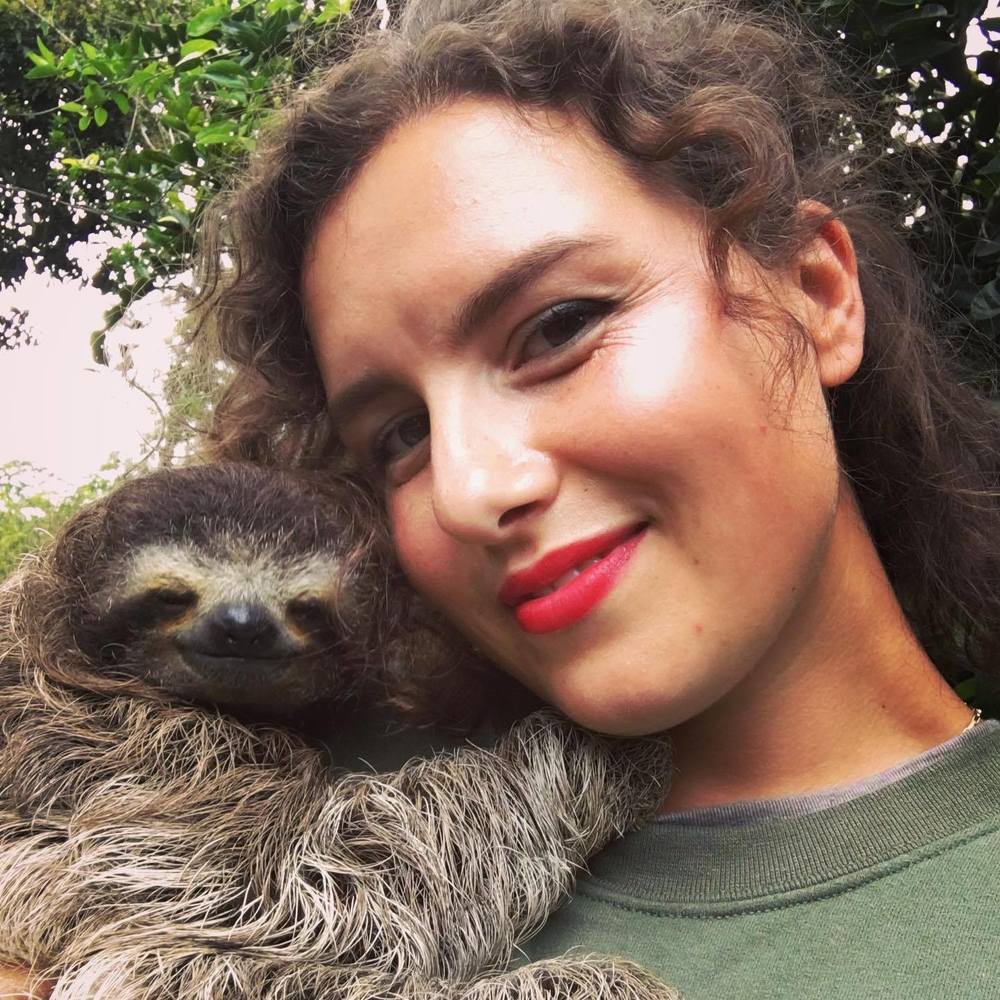 Meet your Posher, Emily